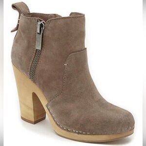 DOLCE VITA Arlynn clog boot Size:9